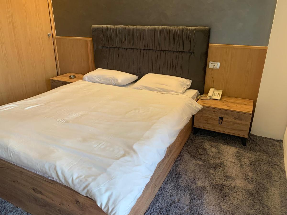 Masbah Plaza Hotel Baghdād Екстериор снимка